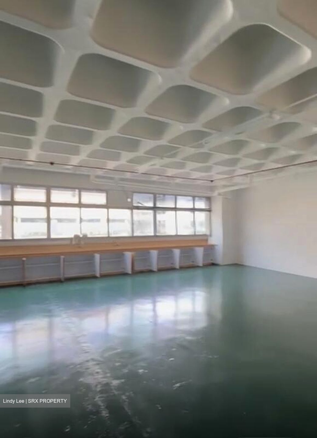 Valiant Industrial Building (D13), Factory #509034961